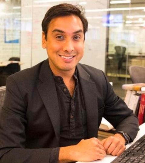 “વૉશિંગ્ટન પોસ્ટમાં ઐતિહાસિક છટણી: 300થી વધુ પત્રકારો બહાર, શશી થરૂરના પુત્ર ઇશાન થરૂરે પણ ગુમાવી નોકરી – વૈશ્વિક પત્રકારિતાના ભવિષ્ય પર ઊભા થયા પ્રશ્નો”