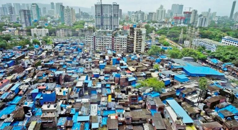 ધારાવી પુનર્વિકાસ પ્રોજેક્ટને મળ્યો મહત્ત્વનો વેગ મલાડ-માલવણીના મુક્તેશ્વર વિસ્તારમાં ૧૧૮ એકર જમીન ફાળવણીથી ૧૦ લાખ લોકોના પુનર્વસન તરફ મોટું પગલું.