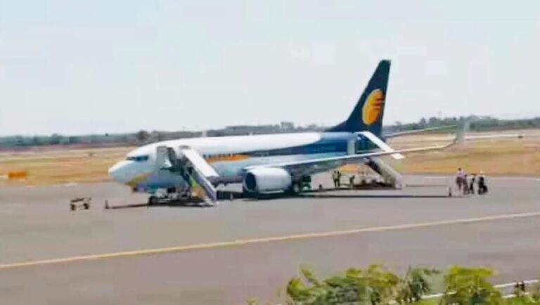 ભાવનગર-મુંબઈ હવાઈ જોડાણને ફરી પાંખો: ૨૯ માર્ચથી રોજ બે ફ્લાઇટ સાથે નવી ઉડાન.