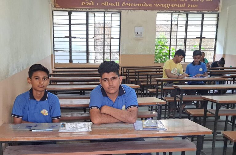 “સમાવેશી શિક્ષણ તરફ મહત્વપૂર્ણ પગલું” — જામનગર નેશનલ સ્કૂલમાં દિવ્યાંગ અને ઓછી નજર ધરાવતા વિદ્યાર્થીઓ માટે ખાસ લહિયા રૂમની સગવડ.