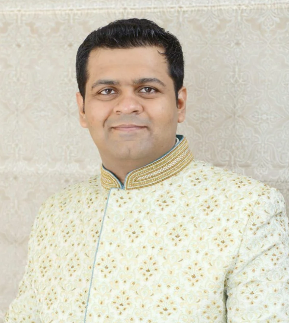 “વિઝન, નેતૃત્વ અને નવી ઊર્જાનો સંકલ્પ – રિલાયન્સ ગ્રુપના ગ્રુપ પ્રેસિડેન્ટ ધનરાજભાઈ નથવાણીનો જન્મદિવસ, યુવા વયે દેશના ઔદ્યોગિક ભવિષ્યને દિશા આપતા અગ્રણીઓમાં સ્થાન”