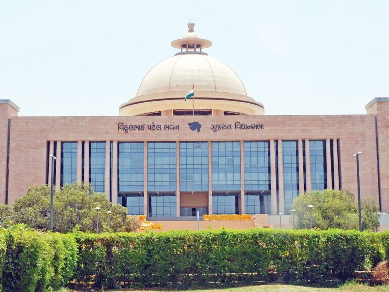ગુજરાતના રાજકીય નક્શામાં મોટો ફેરફાર! 182થી વધીને 273 થશે વિધાનસભાની બેઠકો – મહિલા અનામત અને પરિસીમનથી બદલાશે સમગ્ર ગણિત.