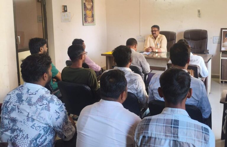 “એક્શન મોડમાં વહીવટદાર” – શહેરા નગરપાલિકામાં મામલતદાર ધર્મેન્દ્ર પટેલની કડક શરૂઆત, પ્રજાના કામોમાં વિલંબ સહન નહીં.