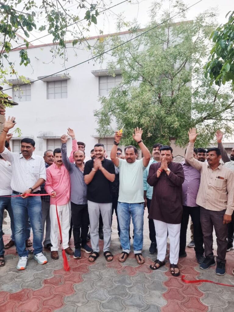 ગોંડલના લીલાખા ગામમાં વિકાસનો નવો અધ્યાય: 50 લાખથી વધુના કામોનો શુભારંભ અને 2.91 કરોડના વીજ પ્રોજેક્ટથી બદલાશે ચહેરો.