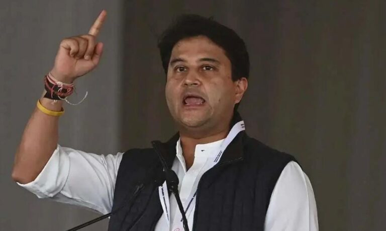 ટેલિકૉમ ક્ષેત્રમાં મોટો ફેરફારઃ હવે ૩૦ દિવસના પ્લાન પર ભાર, યુઝર્સને મળશે સાચો માસિક લાભ.