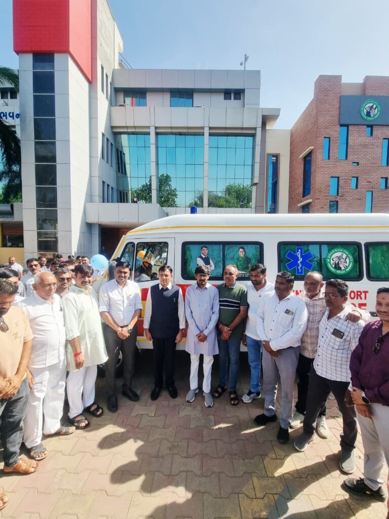 ગોંડલ માર્કેટિંગ યાર્ડમાં આધુનિક એમ્બ્યુલન્સ સેવા શરૂ — ખેડૂત, મજૂર અને વેપારીઓ માટે જીવનરક્ષક પહેલ.