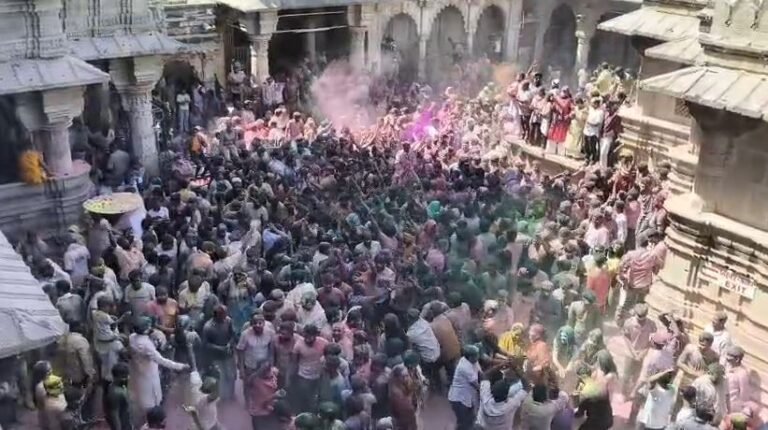 યાત્રાધામ દ્વારકામાં ધુળેટી પર્વની પાવન સવાર