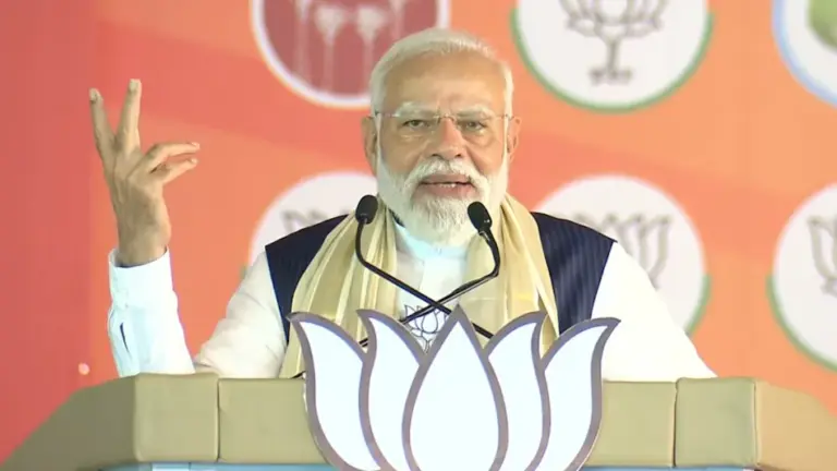 કેરળ ચૂંટણીમાં મોદીના કડક પ્રહાર: કોંગ્રેસ અને LDFને નિશાન