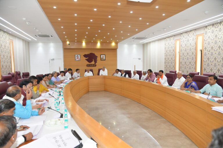 ભાજપ પાર્લામેન્ટ્રી બોર્ડની બેઠકનો અંતિમ દિવસ: ગુજરાતની સ્થાનિક સ્વરાજ્ય ચૂંટણી માટે ઉમેદવારોની પસંદગીમાં તીવ્ર મથામણ.