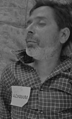 આણંદના તારાપુરમાં ચૂંટણી ફરજ દરમિયાન હાર્ટ એટેકથી બુથ કર્મચારી મોત.