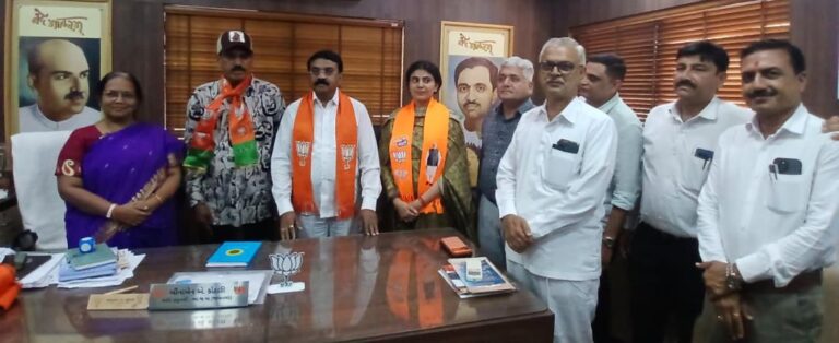 જામનગર વોર્ડ નં.1માં રાજકીય પલટો: આપ ઉમેદવાર ભાજપમાં જોડાતા ચૂંટણીમાં ગરમાવો તેજ.