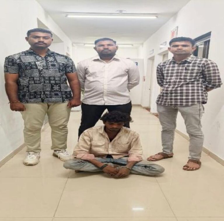 કાલાવડ ગ્રામ્ય પોલીસની મોટી સફળતા: અપહરણ અને પોસ્કોના ગંભીર ગુનામાં બે વર્ષથી ફરાર આરોપી આખરે ઝડપાયો