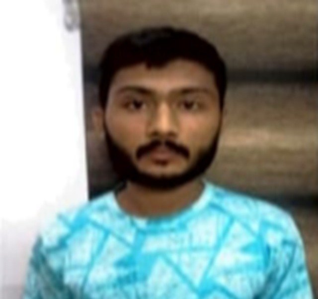 “છ મહિના સુધી પોલીસને ચકમો આપતો આરોપી આખરે પકડાયો” – નેગોશિએબલ ઈન્સ્ટ્રુમેન્ટ એક્ટ કલમ 138 હેઠળ સજા પામેલ ફરાર આરોપીને જામનગર સિટી ‘બી’ ડિવિઝન પોલીસે ઝડપ્યો.